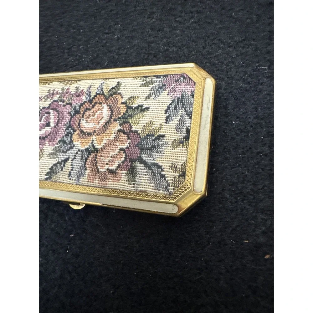 vintage petit point compact powder case usa made